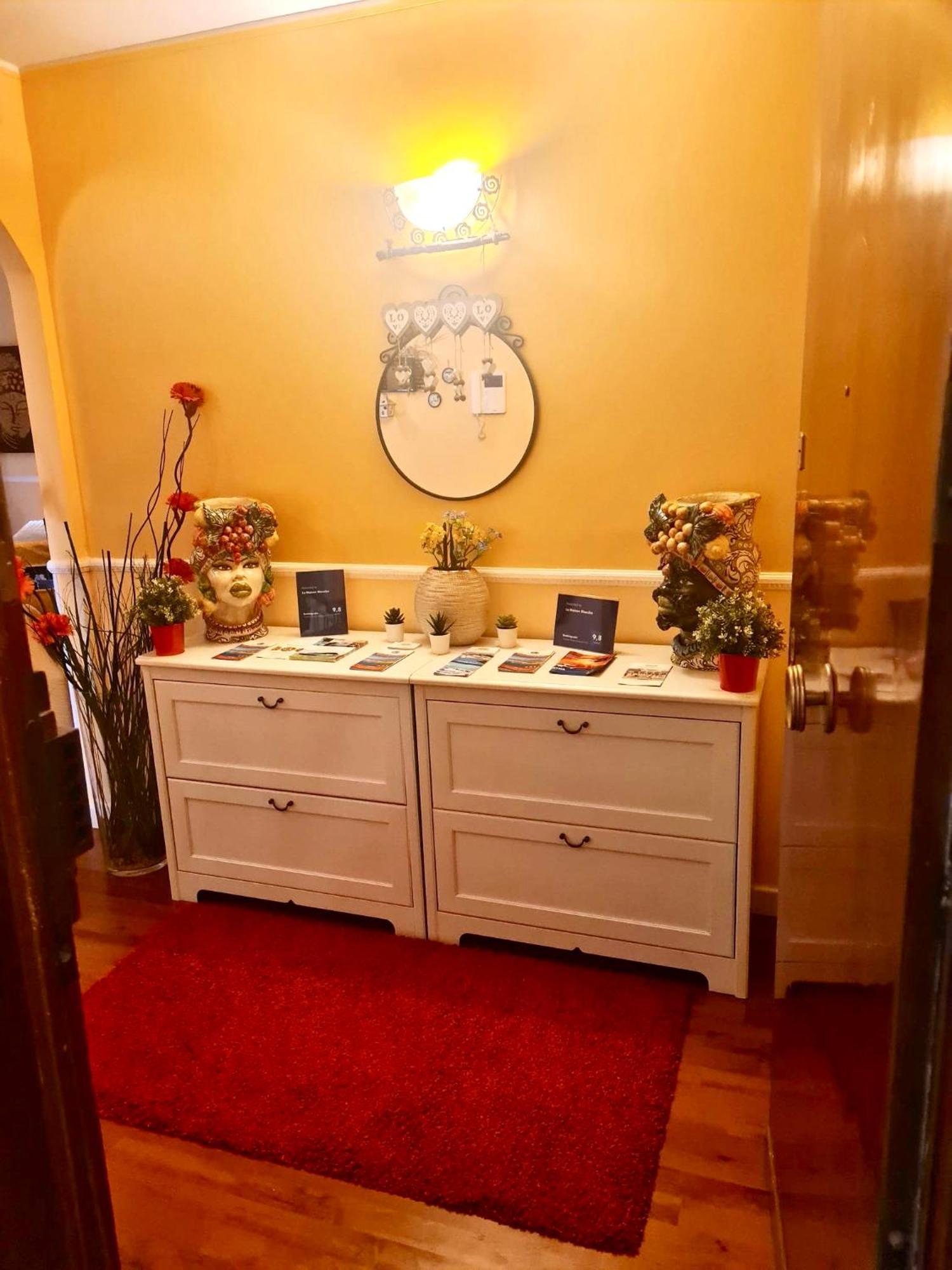 קטאניה La Maison Blanche מראה חיצוני תמונה